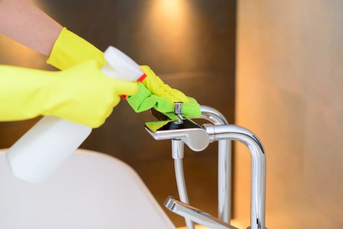 Sydenham Hill Carpet Cleaners explaining clear pricing for local homes